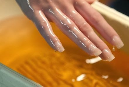 تعرف علي زيت البرافين وأنواعه وفوائده التي لا حصر لها