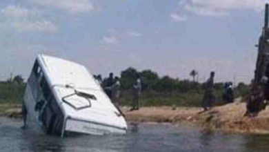 مصرع وإصابة 15 شخصا فى انقلاب ميكروباص بالبحيرة 16 مصرع وإصابة 15 شخصا فى انقلاب ميكروباص بالبحيرة 3