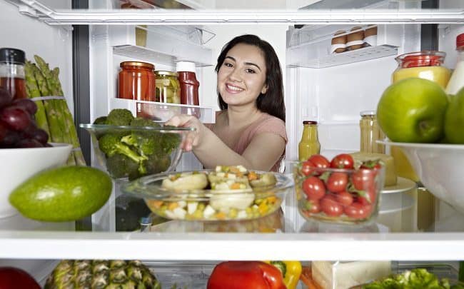 أغذية ليس لها مكان في ثلاجة المطبخ 10 أغذية ليس لها مكان في ثلاجة المطبخ