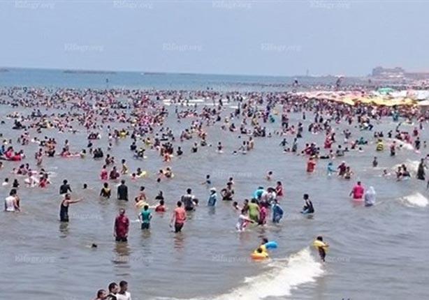 الأرصاد الجوية تحذر من السباحة في البحر المتوسط والبحر الأحمر 10 مصيف