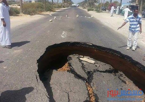 هبوط أرضي مفاجئ بطريق الساحل غرب الإسكندرية 58 هبوط أرضي بطريق الساحل بالإسكندرية