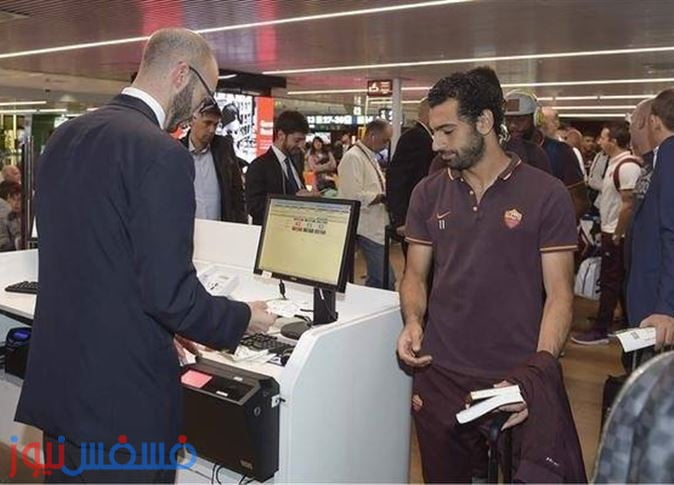 صور لاعبي روما الإيطالي أثناء السفر لملاقاة باليرمو بالدوري الإيطالي 10 روما الإيطالي