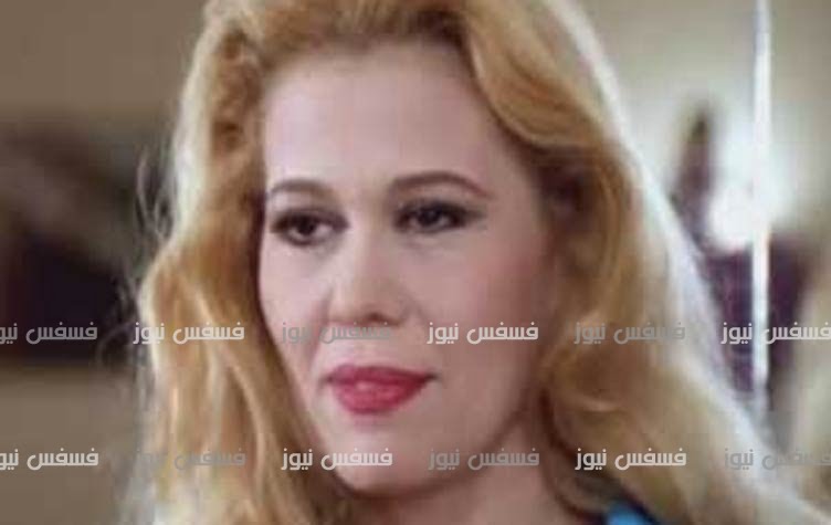 خطفت الفنانة اللبنانية إيمان سركسيان، الأضواء في حفل افتتاح مهرجان القاهرة السينمائي 46 ايمان