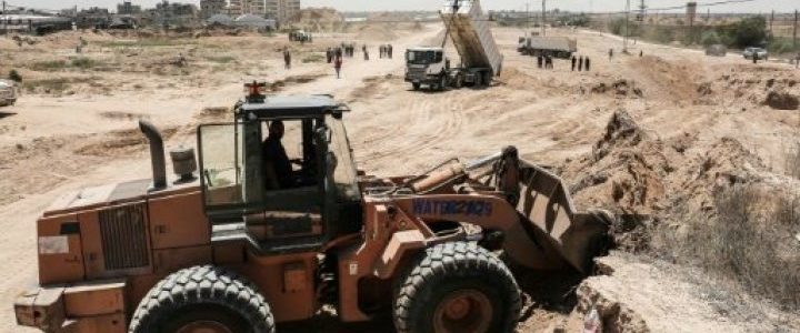 حماس تبدأ في اقامة منطقة أمنية عازلة على الحدود الجنوبية لقطاع غزة مع مصر