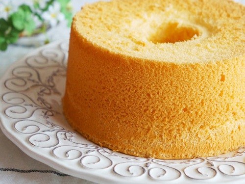 طريقه عمل الكعكة الإسفنجية ونصائح لنجاح الكعكة 2