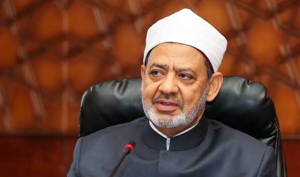 شيخ الأزهر يترأس جلسة "حكماء المسلمين" لمناقشة أزمة الأقصي 10 شيخ الأزهر يترأس جلسة "حكماء المسلمين" لمناقشة أزمة الأقصي 1