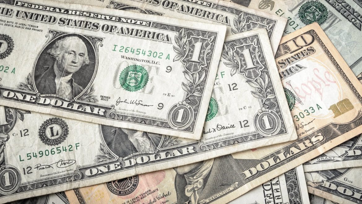 سعر الدولار اليوم في جميع البنوك المصرية الثلاثاء 17/4/2018 تحديث الآن 10 سعر الدولار اليوم