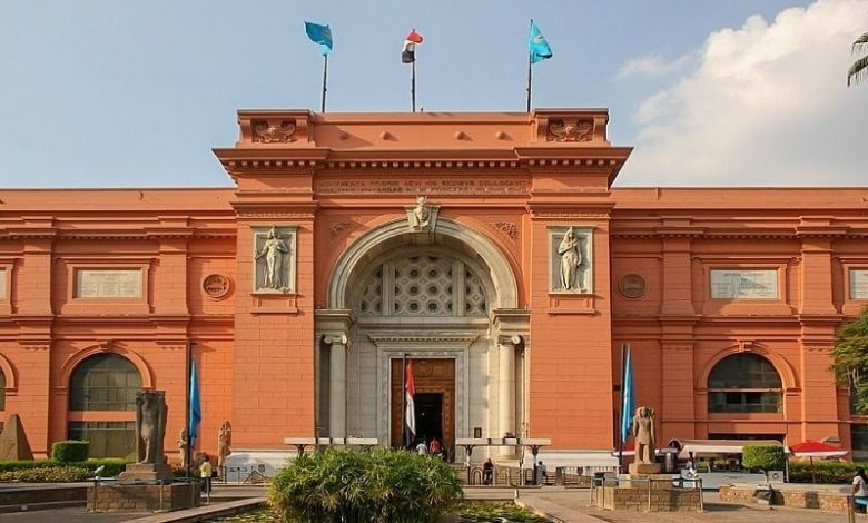 أهم معالم القاهرة السياحية والأثرية والثقافية والتراثية 10 المتحف المصري أبرز معالم القاهرة السياحية