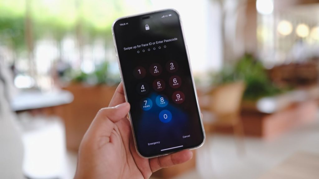 طريقة فتح الايفون إذا نسيت رمز القفل بدون كمبيوتر طريقة فتح الايفون إذا نسيت رمز القفل بدون كمبيوتر
