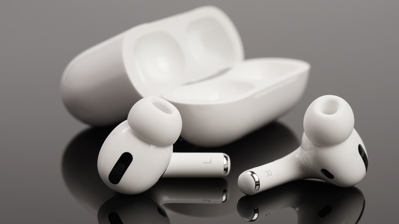 المشكلة الأكبر في سماعات ابل AirPods Pro – تعرف عليها! المشكلة الأكبر في سماعات ابل AirPods Pro – تعرف عليها!