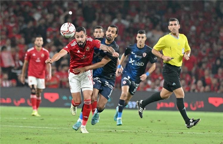ملعب مباراة الأهلي ضد الزمالك في بطولة الدوري العام ملعب مباراة الأهلي ضد الزمالك في بطولة الدوري العام