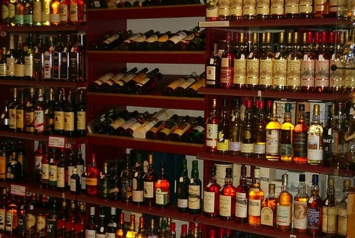 عقوبة ترويج الخمور في السعودية عقوبة ترويج الخمور في السعودية