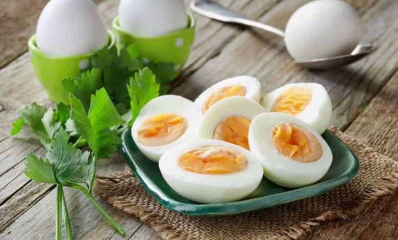فوائد البيض المسلوق صباحا 10 فوائد البيض المسلوق صباحا