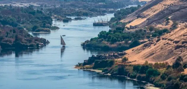 فضل نهر النيل على سائر أنهار العالم فضل نهر النيل على سائر أنهار العالم